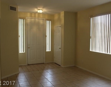 10369 Natural Springs Avenue - Photo Thumbnail 21