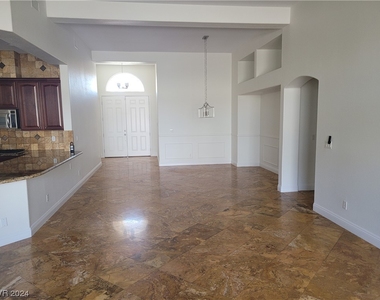 7020 Manzanares Drive - Photo Thumbnail 4