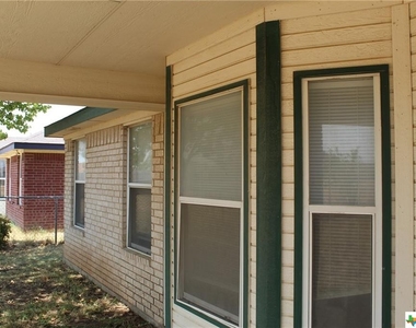 4514 Hondo Drive - Photo Thumbnail 19