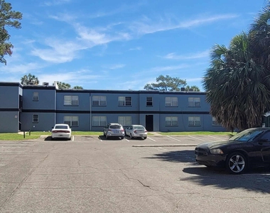 2325 W Pensacola Street - Photo Thumbnail 17