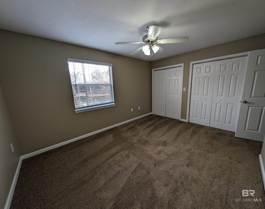 29150 Lake Forest Boulevard - Photo Thumbnail 5