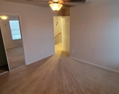 4600 Mountain Oak Street - Photo Thumbnail 30