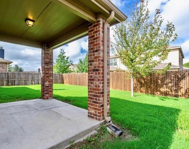 1412 Red River Drive - Photo Thumbnail 21