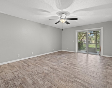 152 Coquina Bay Drive - Photo Thumbnail 11