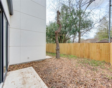 6835 Weston Street - Photo Thumbnail 41