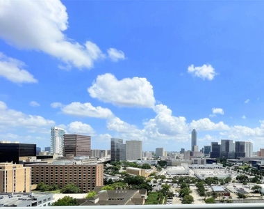 1409 Post Oak Boulevard - Photo Thumbnail 28