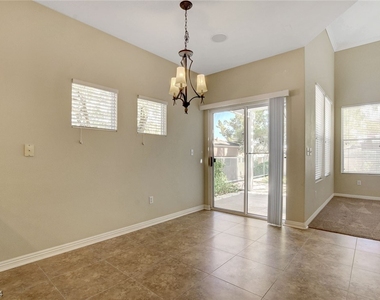 608 Blue Yucca Street - Photo Thumbnail 18