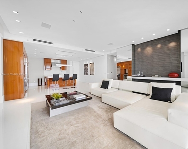 9701 Collins Ave - Photo Thumbnail 23