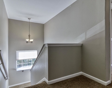 2685 Live Oak Court - Photo Thumbnail 19