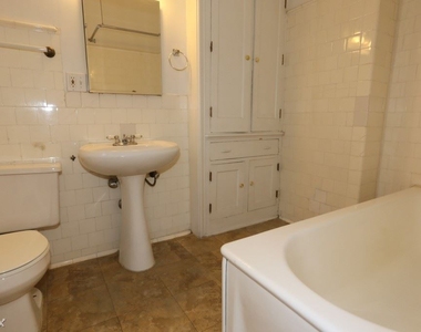 439 W. Melrose, Unit B-7 - Photo Thumbnail 15