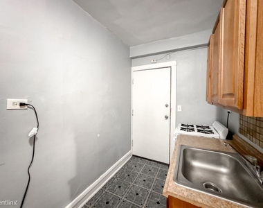 4602 N. Beacon, Unit A-4 - Photo Thumbnail 1