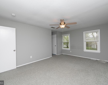 5401 Red Haven Dr - Photo Thumbnail 24