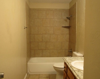 1258 Nw 57th Street - Photo Thumbnail 9