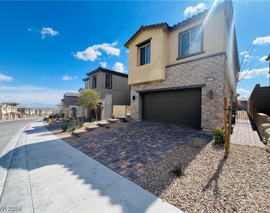 11643 Desert Hollow Avenue - Photo Thumbnail 45