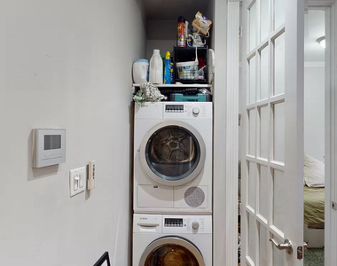 432 East 13th Street - Photo Thumbnail 5