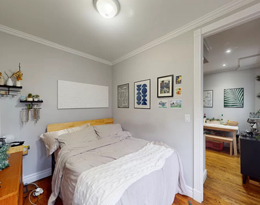 432 East 13th Street - Photo Thumbnail 3