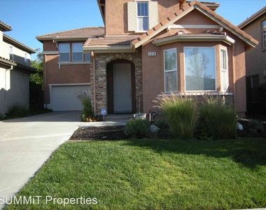 1114 Villaggio Circle - Photo Thumbnail 2