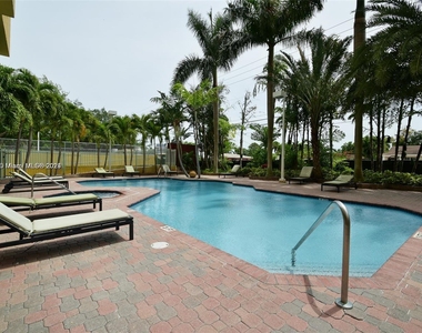 3500 Coral Way - Photo Thumbnail 29