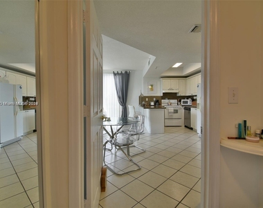 3500 Coral Way - Photo Thumbnail 5