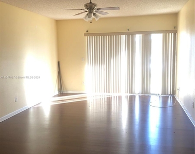 9288 W Atlantic Blvd - Photo Thumbnail 3