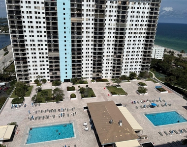 1201 S Ocean Dr - Photo Thumbnail 2