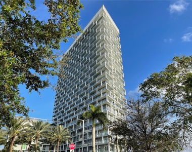 2000 Metropica Way - Photo Thumbnail 42