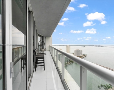 495 Brickell Ave - Photo Thumbnail 27