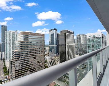 495 Brickell Ave - Photo Thumbnail 24