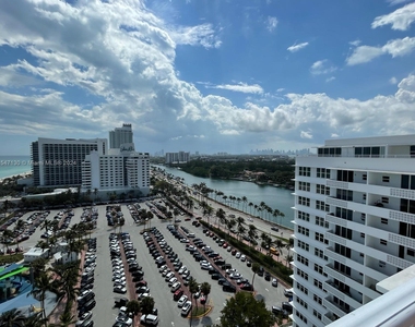 4747 Collins Ave - Photo Thumbnail 1