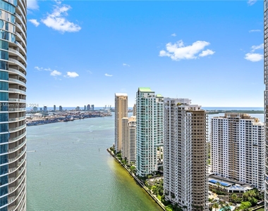 200 Biscayne Boulevard Way - Photo Thumbnail 18