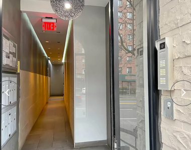 16 East 116th Street - Photo Thumbnail 8