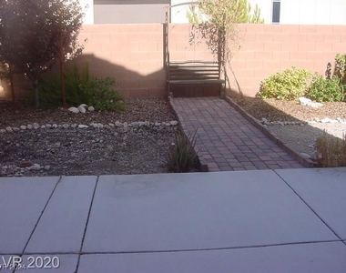 7664 Gentle Grazer Street - Photo Thumbnail 1