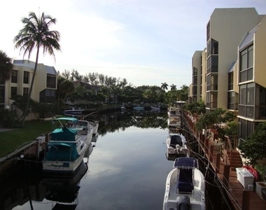 3 Royal Palm Way - Photo Thumbnail 19