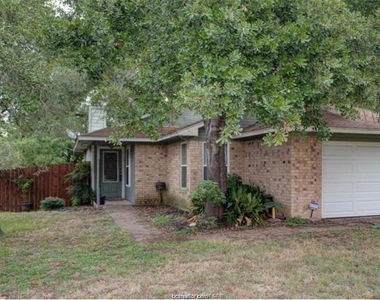 3405 Dallis Drive - Photo Thumbnail 1