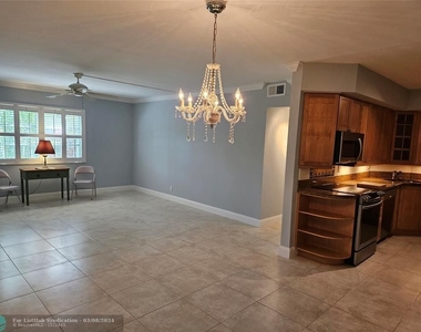 669 W Oakland Park Blvd - Photo Thumbnail 2