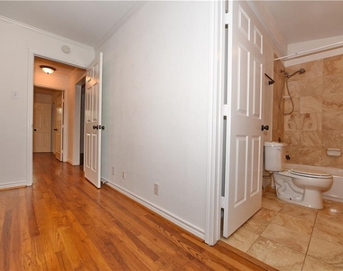 8502 Ridgelea Street - Photo Thumbnail 25