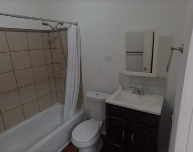 1337 N Lawndale Avenue - Photo Thumbnail 14