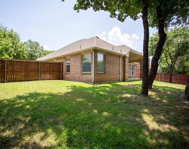 1703 Pine Hills Lane - Photo Thumbnail 21