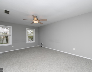 5401 Red Haven Drive - Photo Thumbnail 23