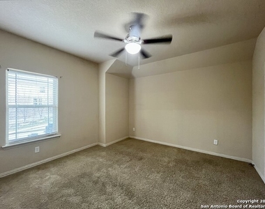 6527 Diego Ln - Photo Thumbnail 20