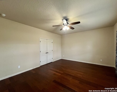 6527 Diego Ln - Photo Thumbnail 11