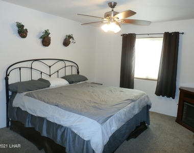 256 Lake Havasu Ave - Photo Thumbnail 8