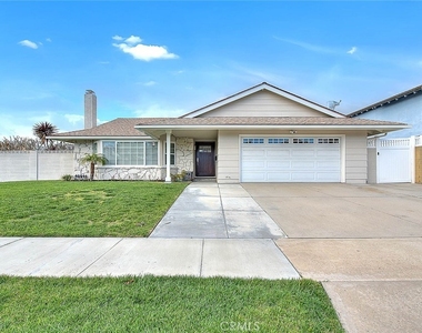 11639 Corinth Circle - Photo Thumbnail 0