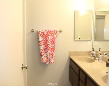 1463 Rabbit Peak Way - Photo Thumbnail 23