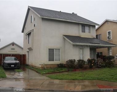 1463 Rabbit Peak Way - Photo Thumbnail 0