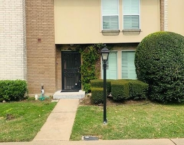 5230 Woodlawn Place - Photo Thumbnail 0