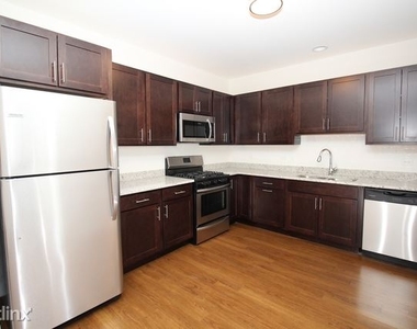 4447 N Kedzie Ave Unit 404, Chicago, Il 60625 404 - Photo Thumbnail 1