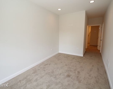 4447 N Kedzie Ave Unit 404, Chicago, Il 60625 404 - Photo Thumbnail 7