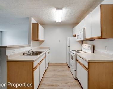 5475 Wilcox Rd - Photo Thumbnail 5