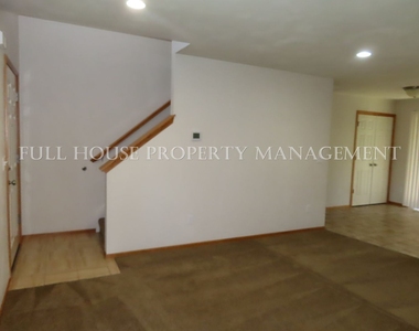 3762 Barger Dr. - Photo Thumbnail 5